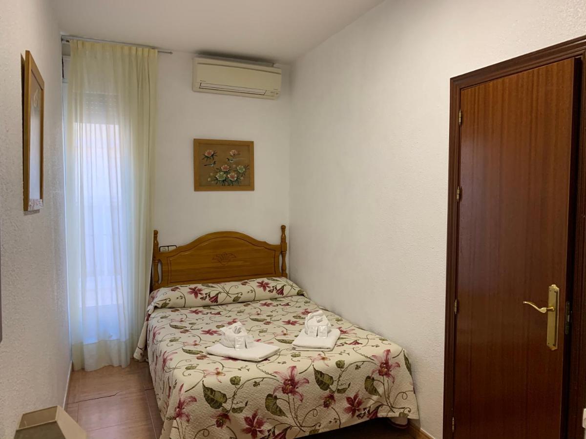 Hostal Internacional مدريد المظهر الخارجي الصورة